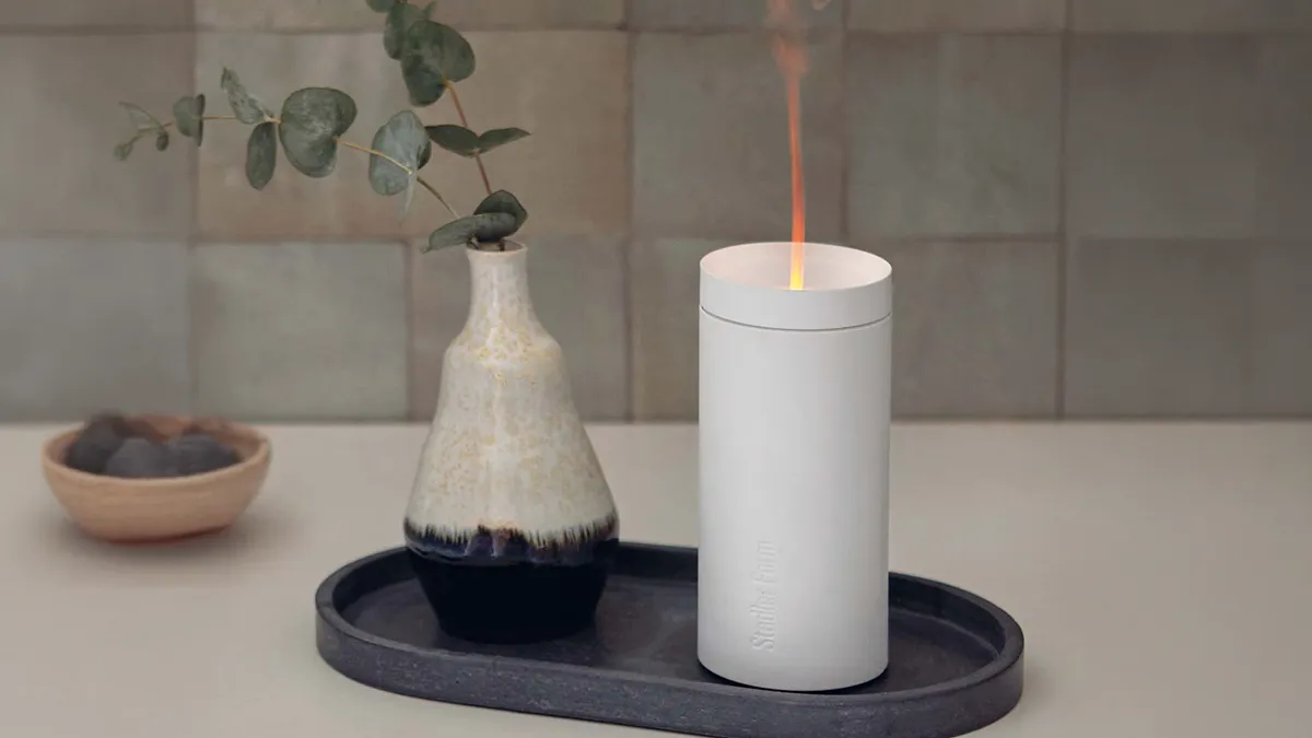 Aroma difuzér Stadler Form Lucy White na baterie: s efektem Plamene svíčky bez ohně a starostí