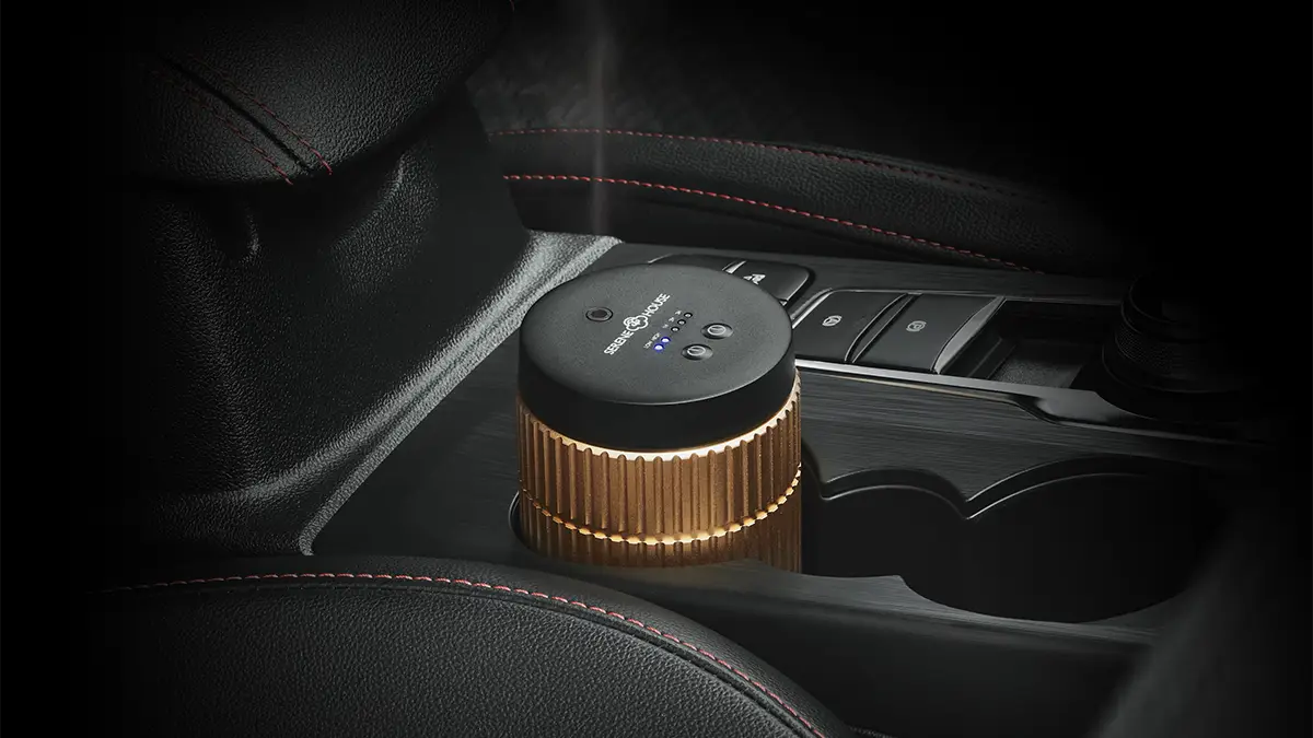 Nebulizační sromadifuzér na éterické oleje do auta